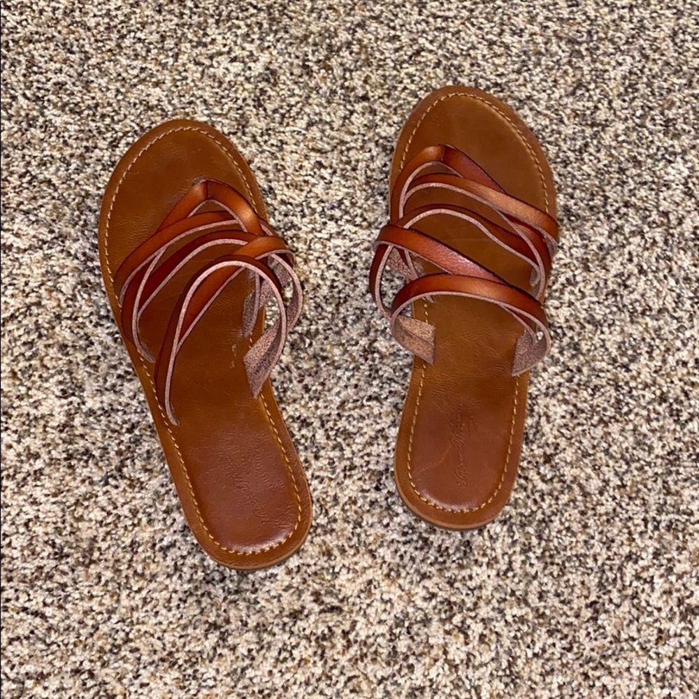 Sandals - Picture 2 of 3